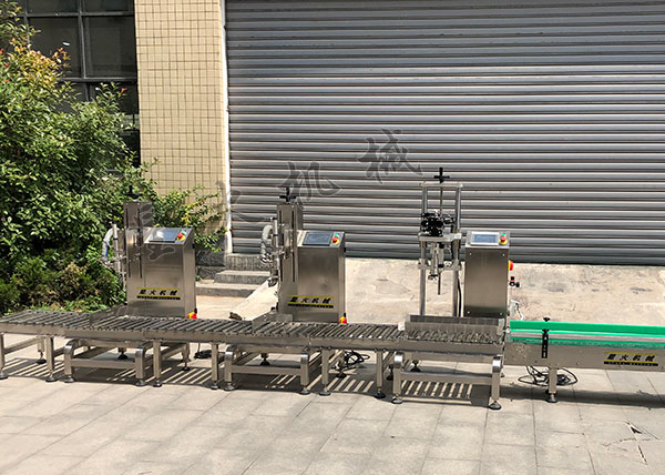 全自動(dòng)液體灌裝機(jī)滴漏怎么解決