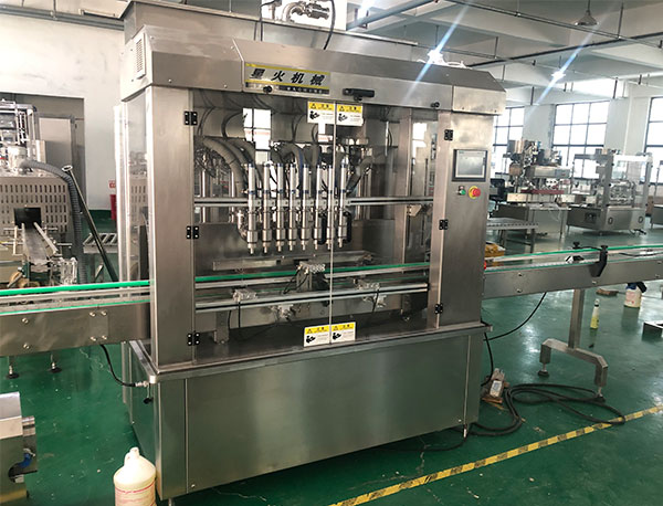 全自動(dòng)液體灌裝機(jī)滴漏怎么解決