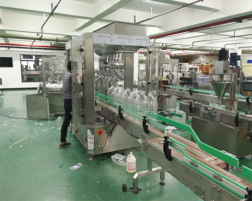 液體灌裝機(jī)