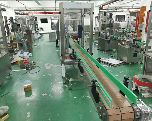 液體灌裝機(jī)